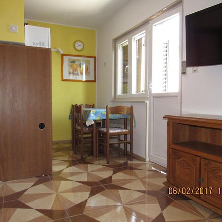 Guest House Vanessa Supetar Zewnętrze zdjęcie