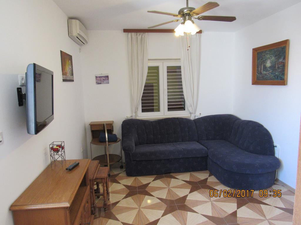 Guest House Vanessa Supetar Zewnętrze zdjęcie
